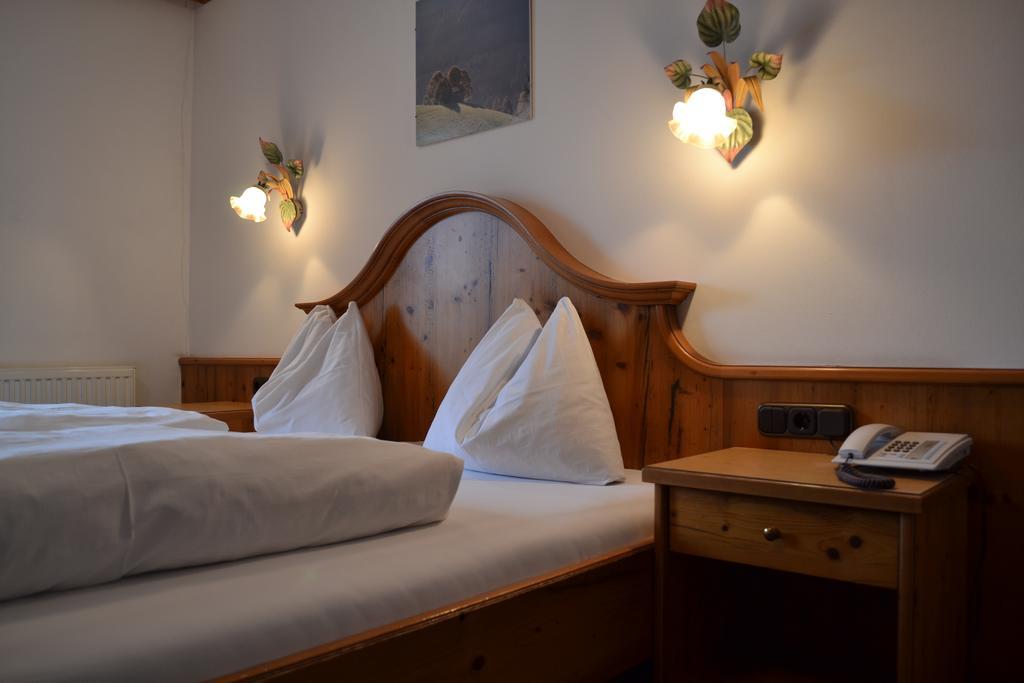 Aurach Hotel 3*